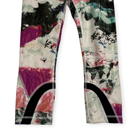 Lululemon Run Inspire Crop II All Full-On Luxtreme SIZE 4 Pigment Wave Black - Picture 9 of 11